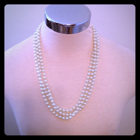Pearl necklace