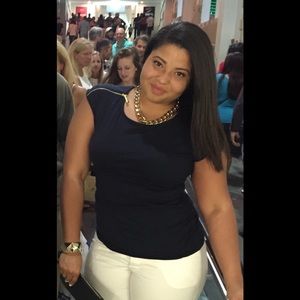 Meet your Posher, Shalicia