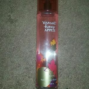 Bath &Body Works Vermont Honey Apple Body Mist