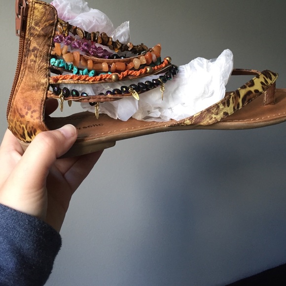 Zigisoho strapped sandal