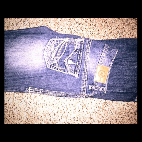 Boot cut barely worn jeans