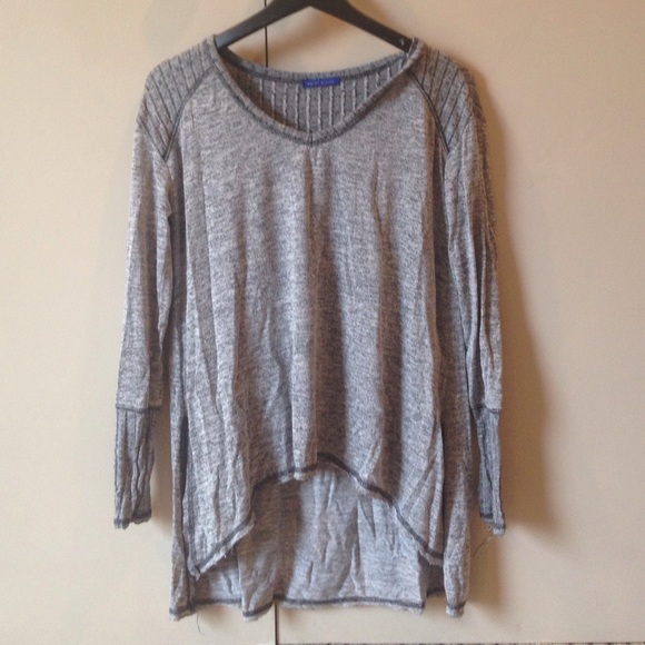 Light grey sweater