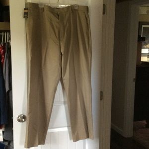 DOCKERS NWT DRESS SLACKS PANTS