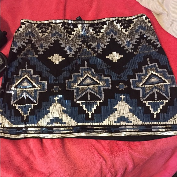 Express skirt beautiful