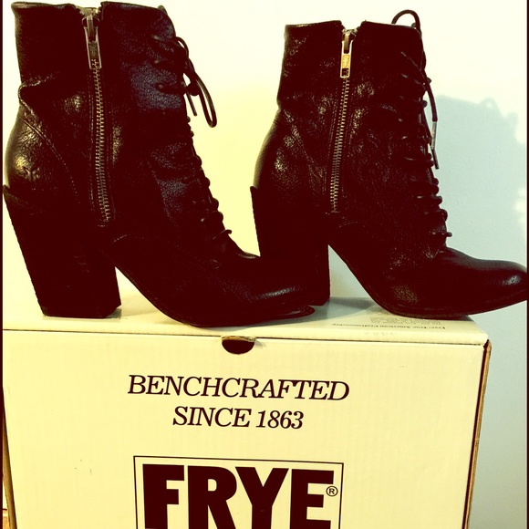 Frye Black Boots size 7