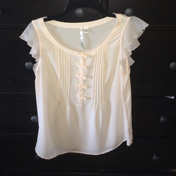 Off white blouse