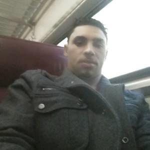 Meet your Posher, Luis