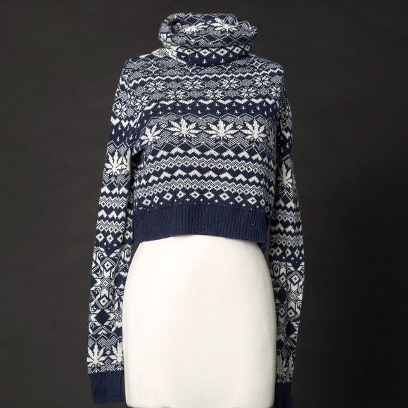 Urban Outfitters Cannabis Leaf Cropped Sweater