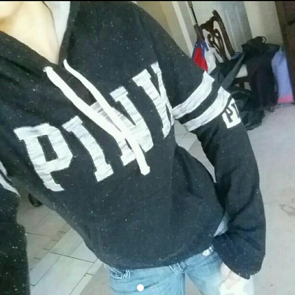 PINK Victoria's Secret Sweaters - Like new HTF, perfect pullover