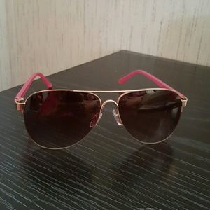 Juicy couture sun glasses
