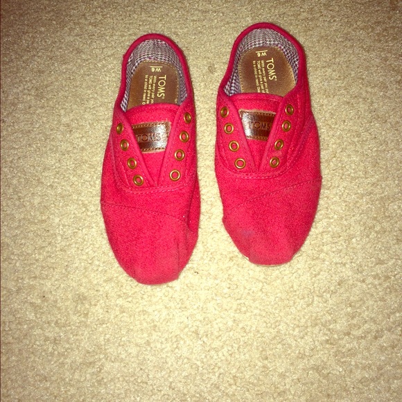 Women's Toms shoes