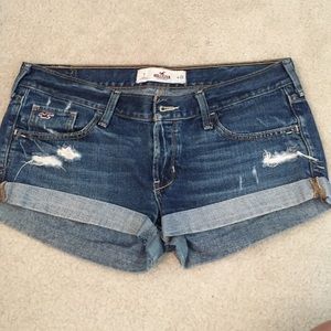 Great pair of classic distressed shorts