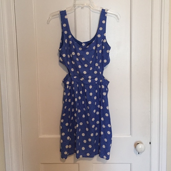 Polka dot cut out dress size 5 / 6 / 7 / 8