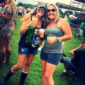 Meet your Posher, Stacy