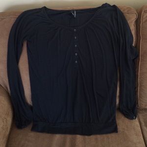 Black Long sleeve shirt