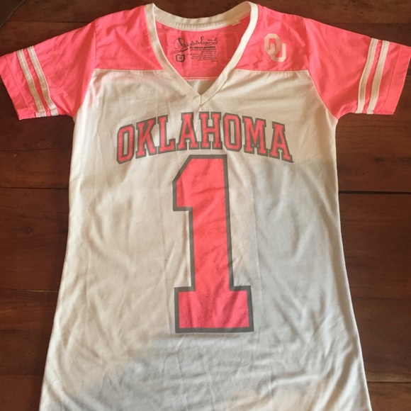 Hot pink OU Sooners shirt