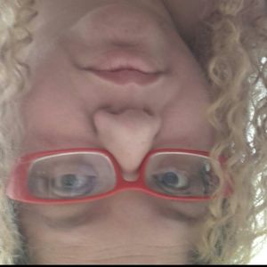 Meet your Posher, Marie