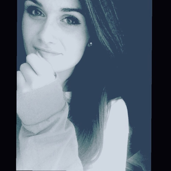 Meet your Posher, Jade