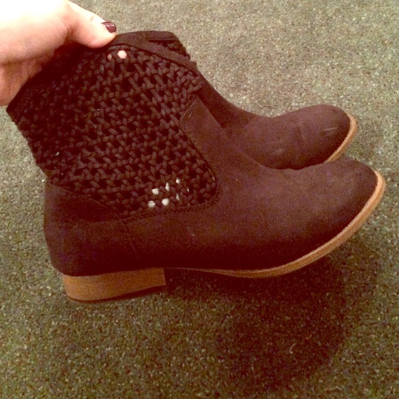 Mossimo Supply Co. Shoes - Mossimo booties mesh