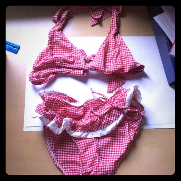 Picnic pattern two piece