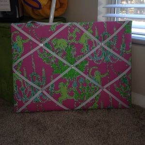 Lilly Pulitzer memo board