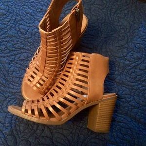 Mossimo Supply Co sandals