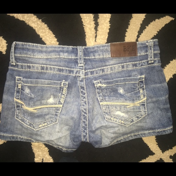 Buckle BKE shorts