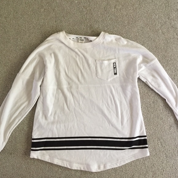 Brand new vs crew neck