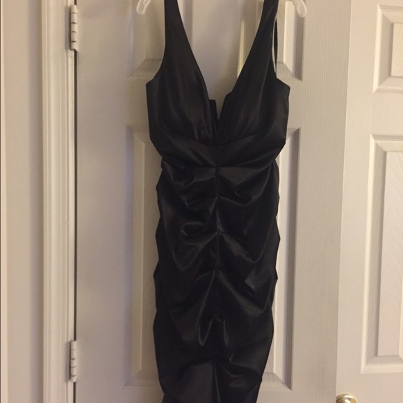 Black Fitted Ruched Dress