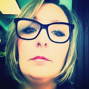 Meet your Posher, Kerri