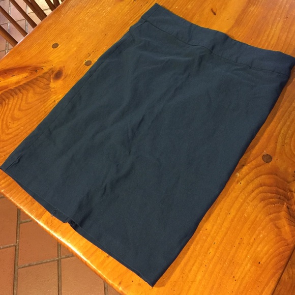 Navy Blue xxi Skirt