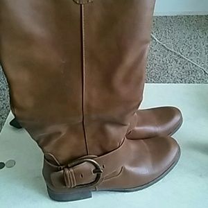Women's boots