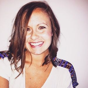 Meet your Posher, Brooke