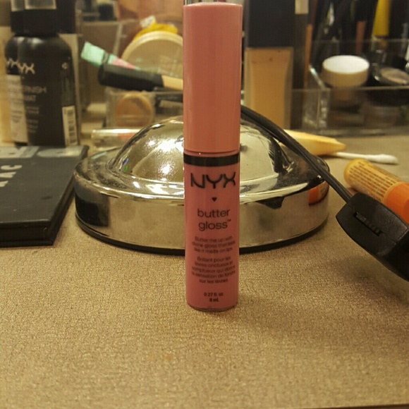 NYX BUTTER GLOSS