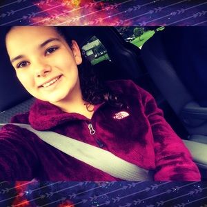 Meet your Posher, Hailey