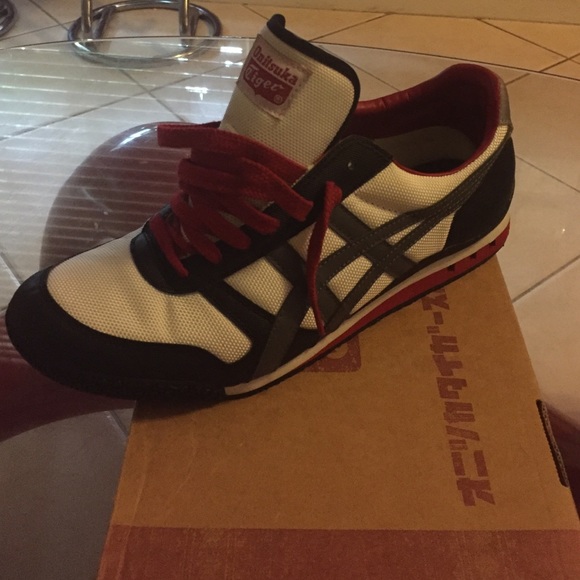 Onisuka Tiger Asics
