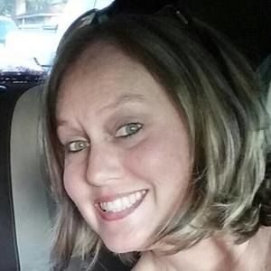 Meet your Posher, Traci