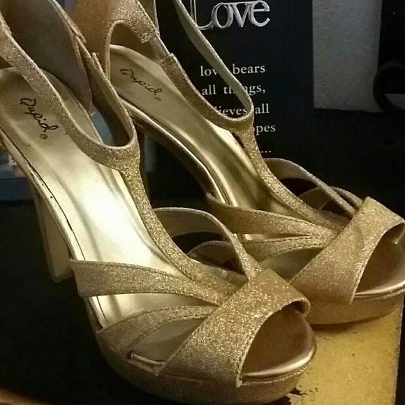 Gold sparkly heels