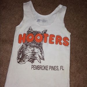 Hooters uniform. XS Lycra. Old logo!