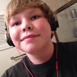 Meet your Posher, Maximillion