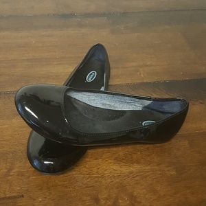 Dr Scholls black patent leather flats