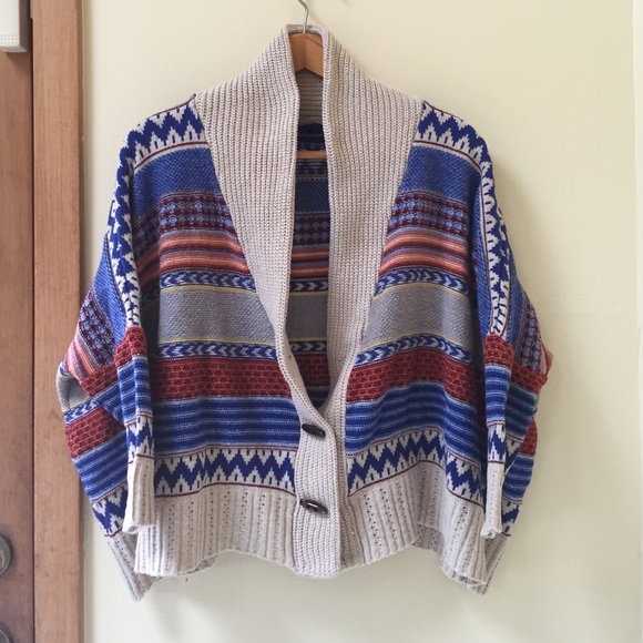 Sweaters - Aztec sweater