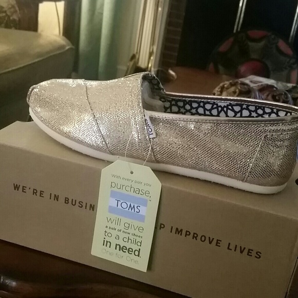 TOMS