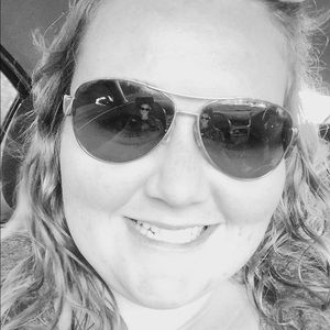 Meet your Posher, Paige