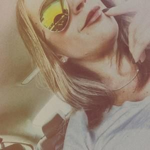 Meet your Posher, Ivette