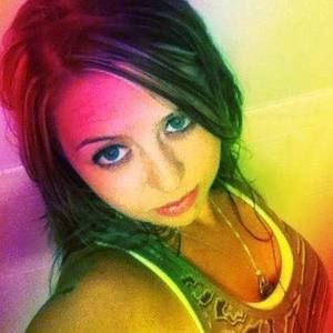 Meet your Posher, Crystal