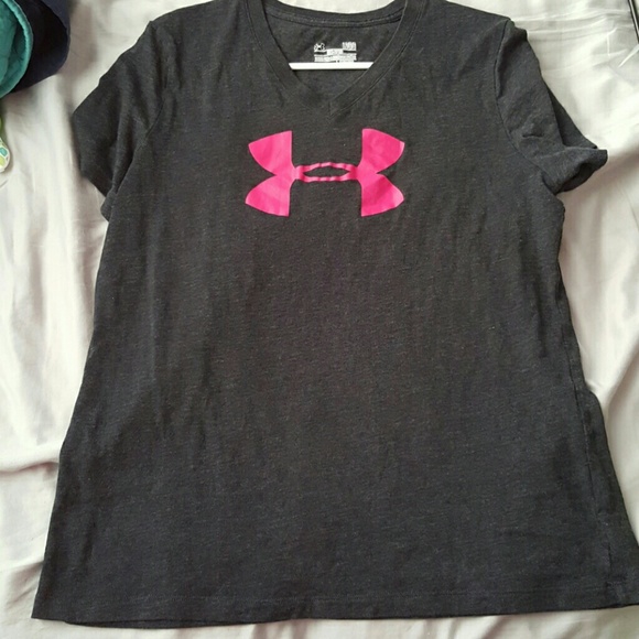 Under armour v neck