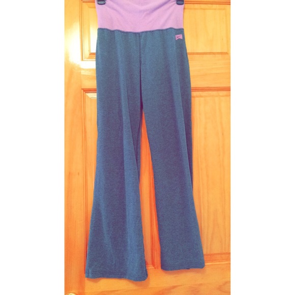 Nike Yoga Pants