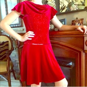 Holiday dress by Buyers California sz girls 12