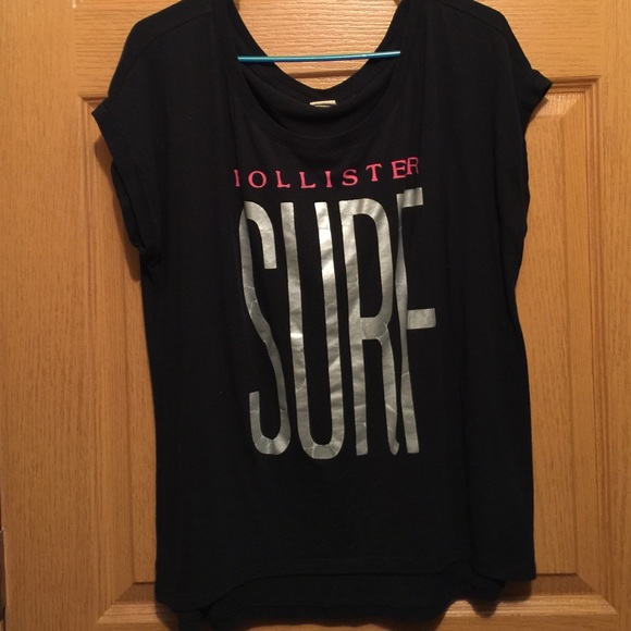 Like new Hollister T shirt
